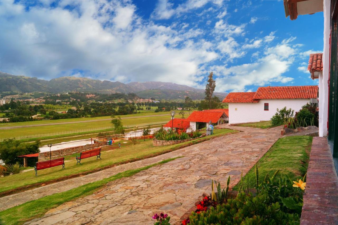 Hotel Cabanas San Cayetano Paipa Exteriér fotografie