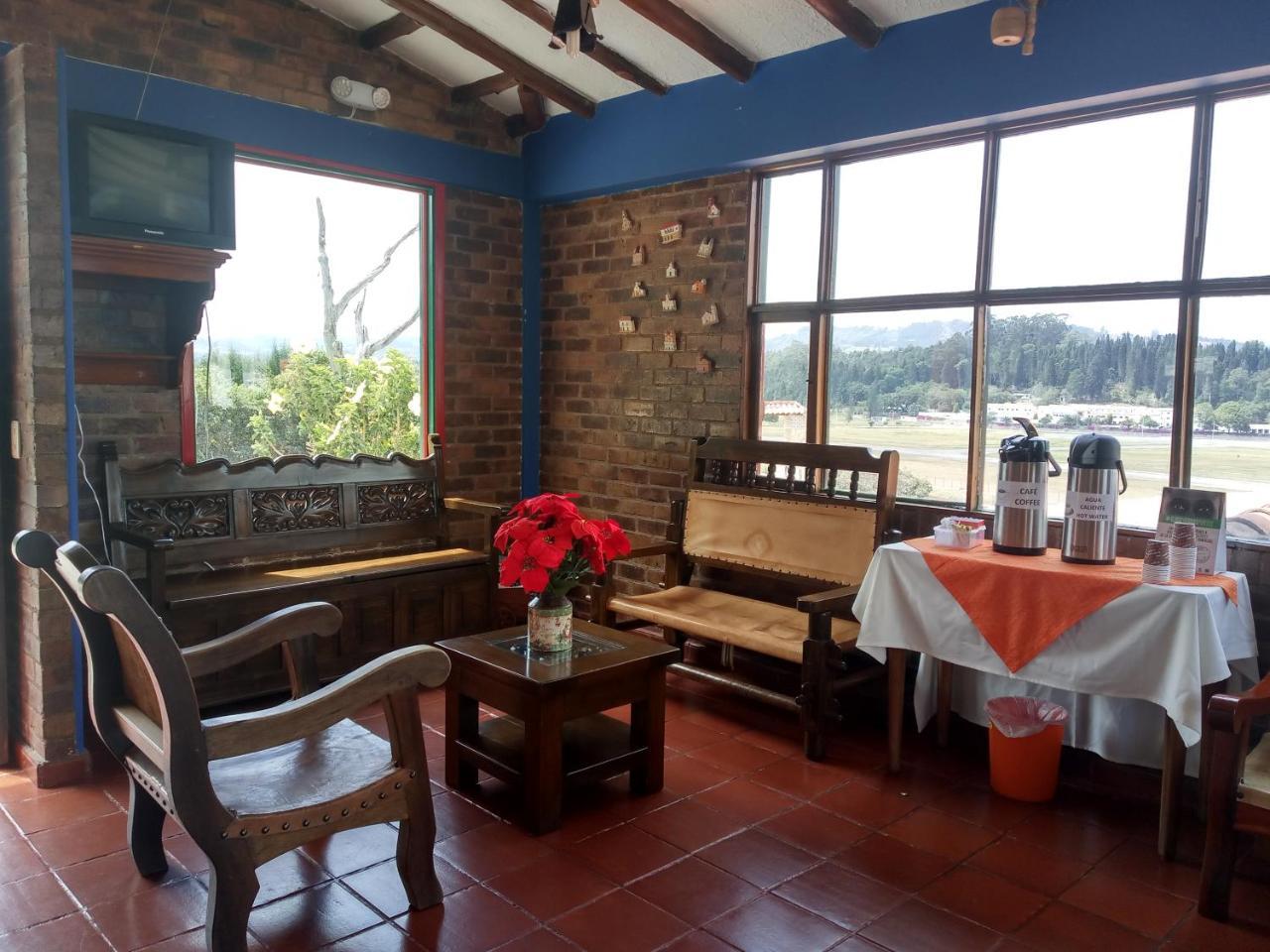 Hotel Cabanas San Cayetano Paipa Exteriér fotografie